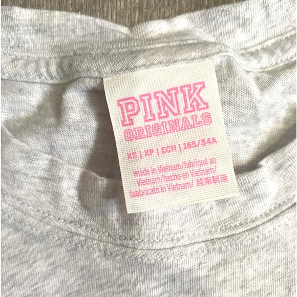 NWOT VS PINK ORIGINALS CAMPUS HEATHER GRAY BLING 2 PIECE SET JOGGERS AND T-SHIRT - Picture 6 of 17